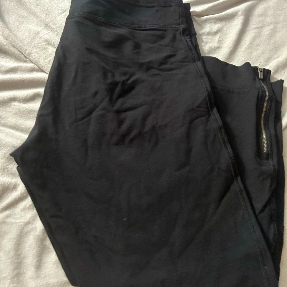 Calvin Klein Leggings with Zipper Ankle